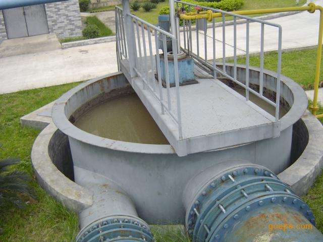 污水处理全桥式刮泥机设备操作及维修规程