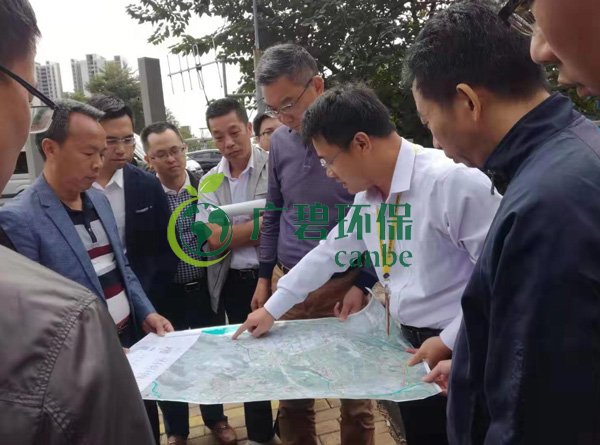 大良街道、顺控环保水务等领导到金陡涌黑臭水体治理现场视察工作(图1)